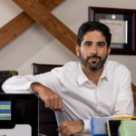 Ali Safavi, Grenova