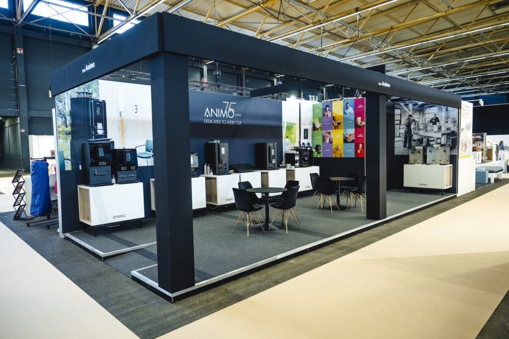 animo woody houtbouw stand met verhoogde vloer
