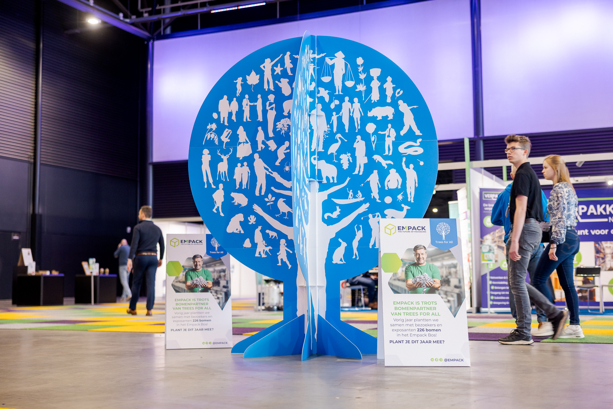 20250402_EMPACK-JoniIsraeli-005-SWR56209