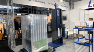 Lantech-stand