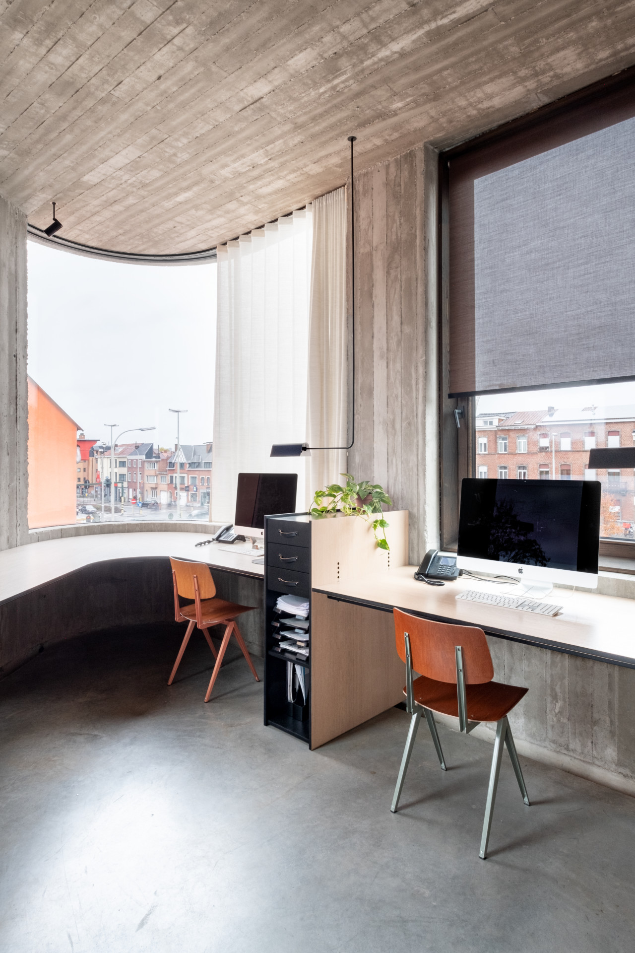 Ontwerper: DMOA architecten bv bvba
Locatie: Leuven
Foto’s: Nick Cannaerts