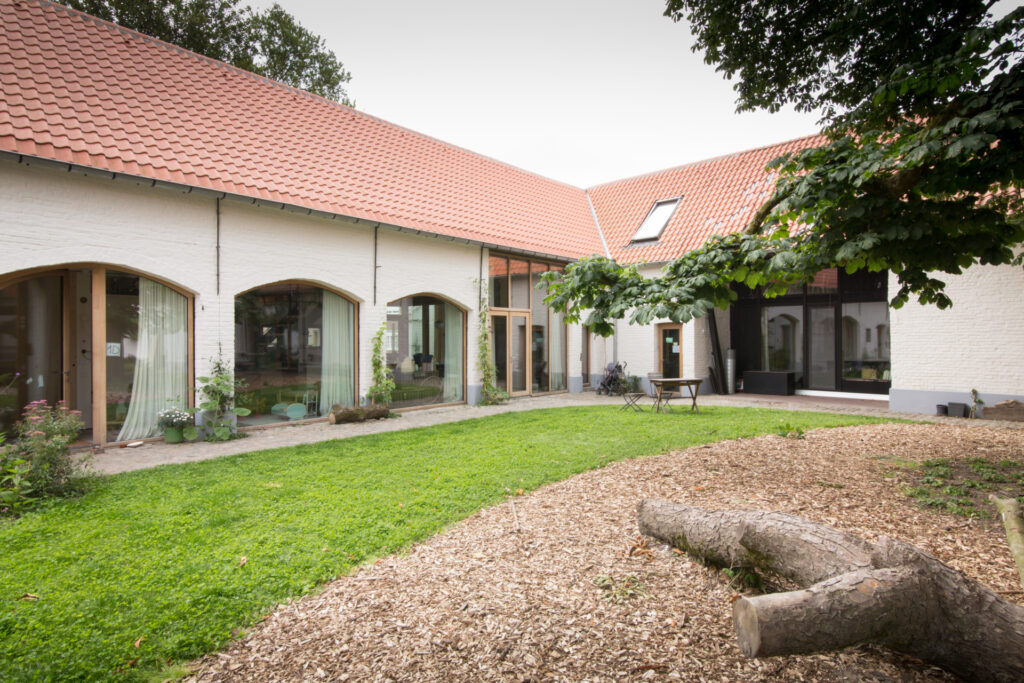hof ter beemt,cohousing,anno architecten,mvc architecten,duurzaam wonen,collectief warmtenet,kalkpleisters,leempleisters,bis-architectuurwedstrijd,architectuurwedstrijd
