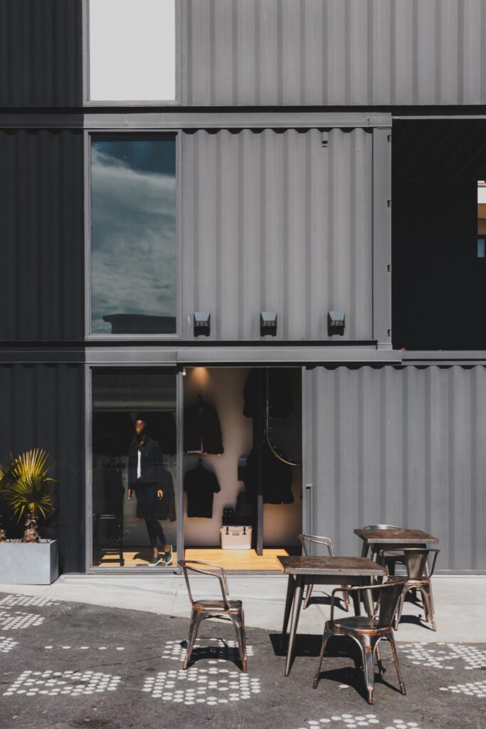 Containerwoning grijze containers
