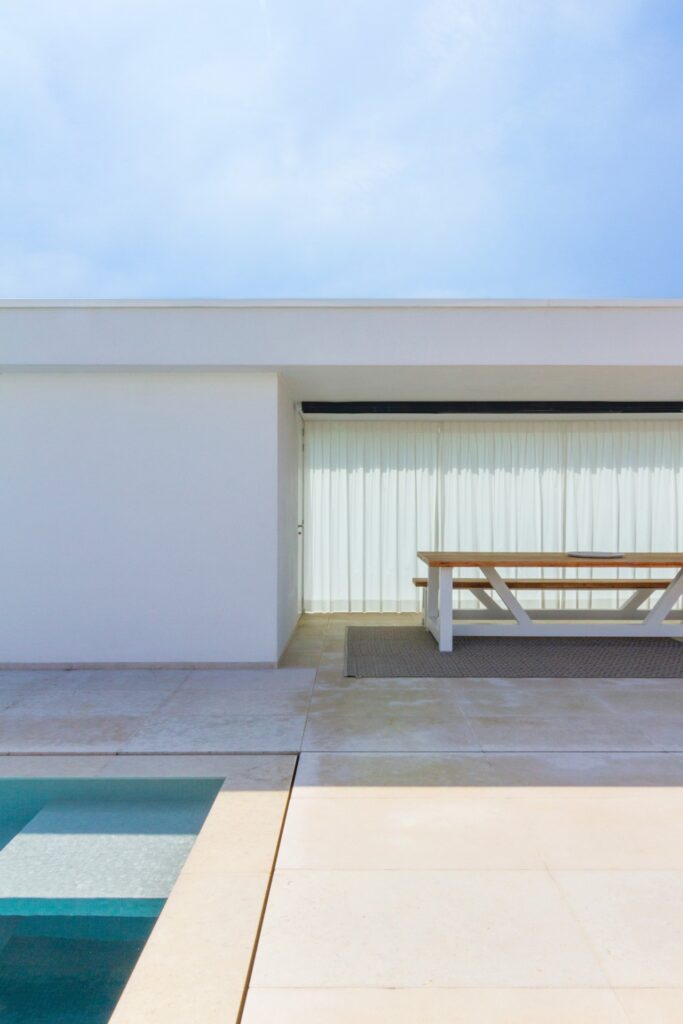 Poolhouse met zwembad