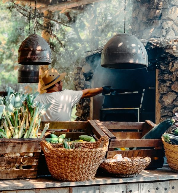 Buitenkeuken met barbecue