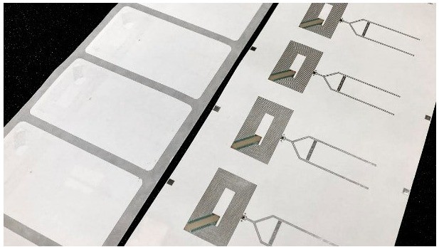 Eco-friendly NFC Tag Label with Paper-based Antenna Substrate