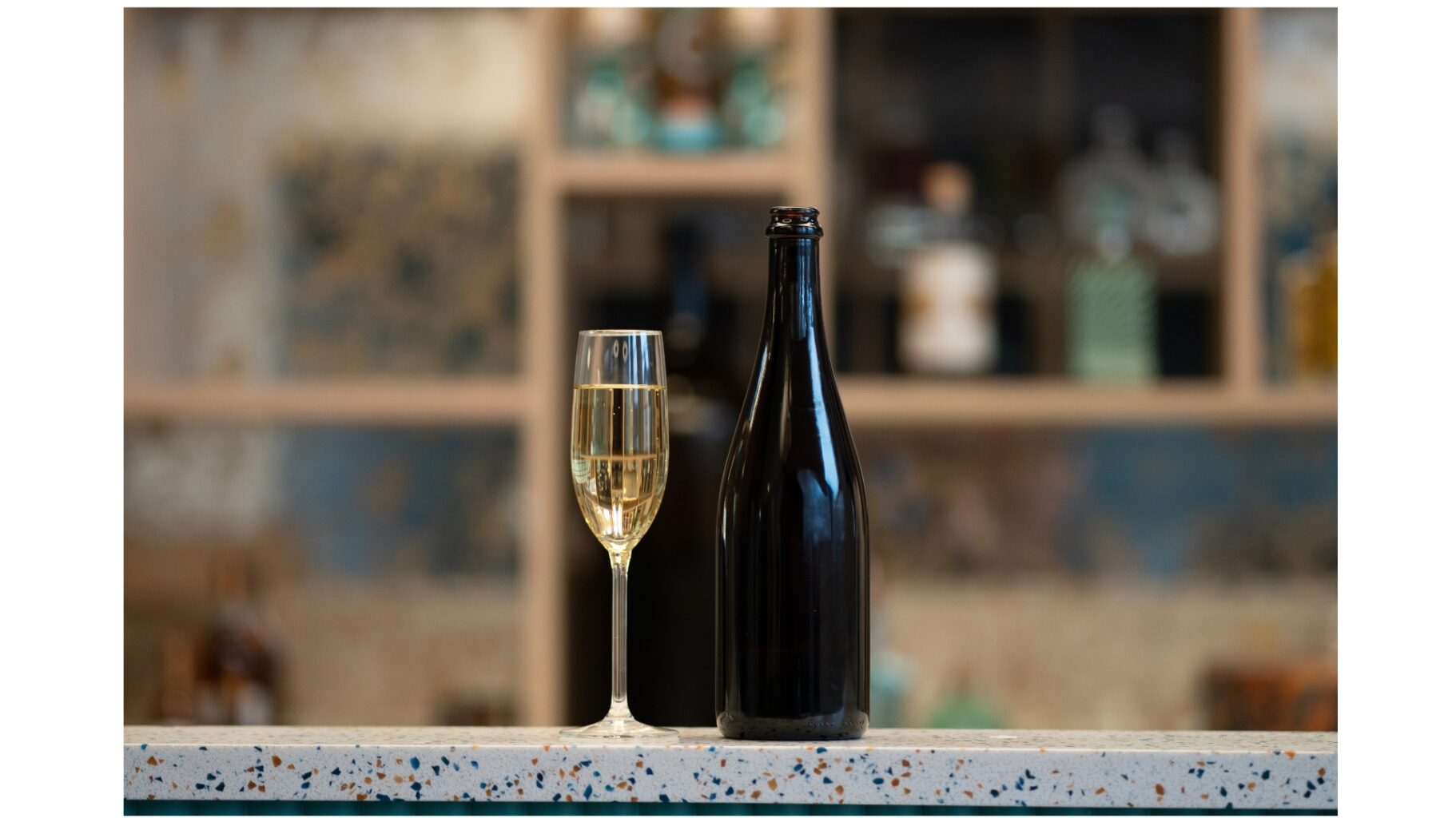 Croxsons Sovereign Bottle, a lightweight sparkling wine bottle made with 49% recycled glass for sustainable beverage packaging.