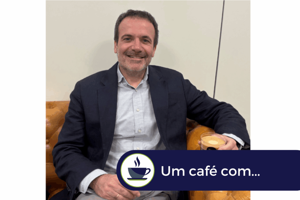 café com... Eduardo Cornago Égido