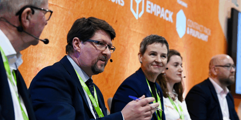 Panel of speakers discussing packaging trends on stage at Packaging Innovations & Empack.