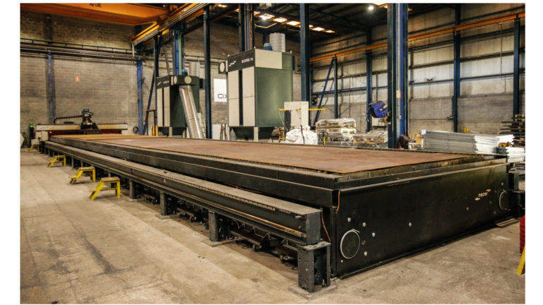 High definition plasma cutting