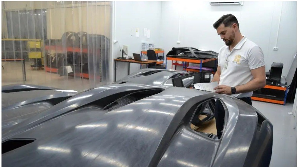 Iberia Compositech, based in Calatayud, is looking for 40 new employees.