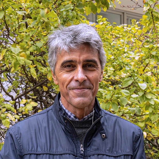 Miguel Ángel López Manchado: Profesor de Investigación CSIC