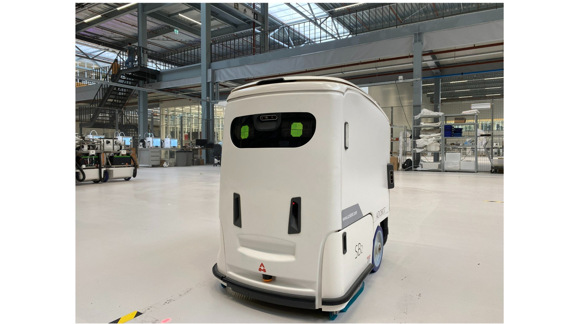 MTS Tech presents the SB2 robot: the ideal solution for cleaning industrial environments