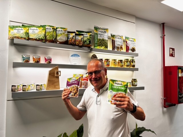 Bonduelle, Juan Jose Casabella