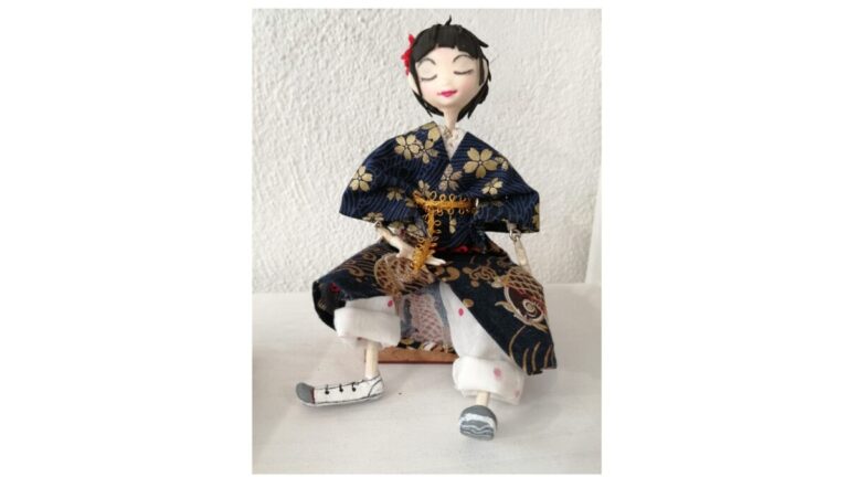 Poupées artisanales