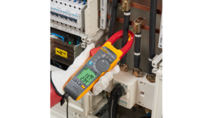 Fluke 377FC und 378FC messen kontaktlos Spannung und Strom, mit der Fluke Connect App für Android und iOs sogar 3-phasig!!