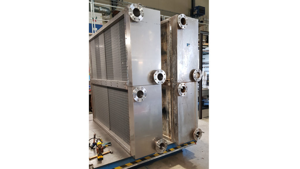 1:1 Edelstahl Nachbau