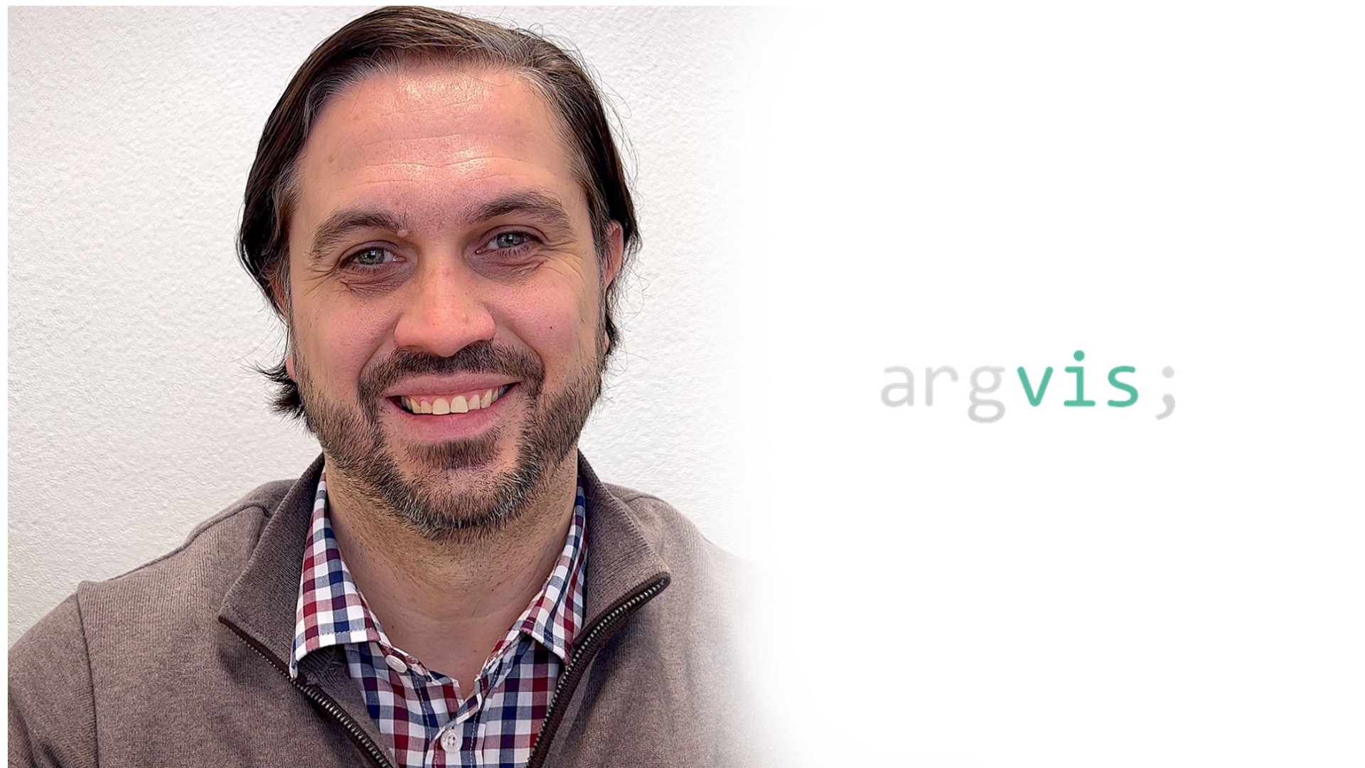 Perlen Papier setzt auf argvis;