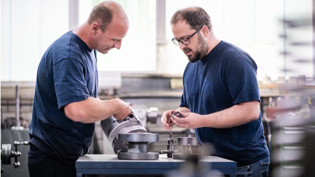 Unterhalt & Service – Technischer Support direkt vor Ort