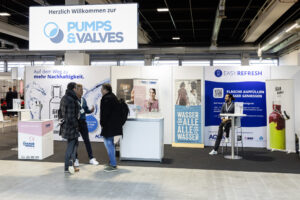 FillMe Nachhaltigkeit an der PUMPS & VALVES Zürich Glasflaschen