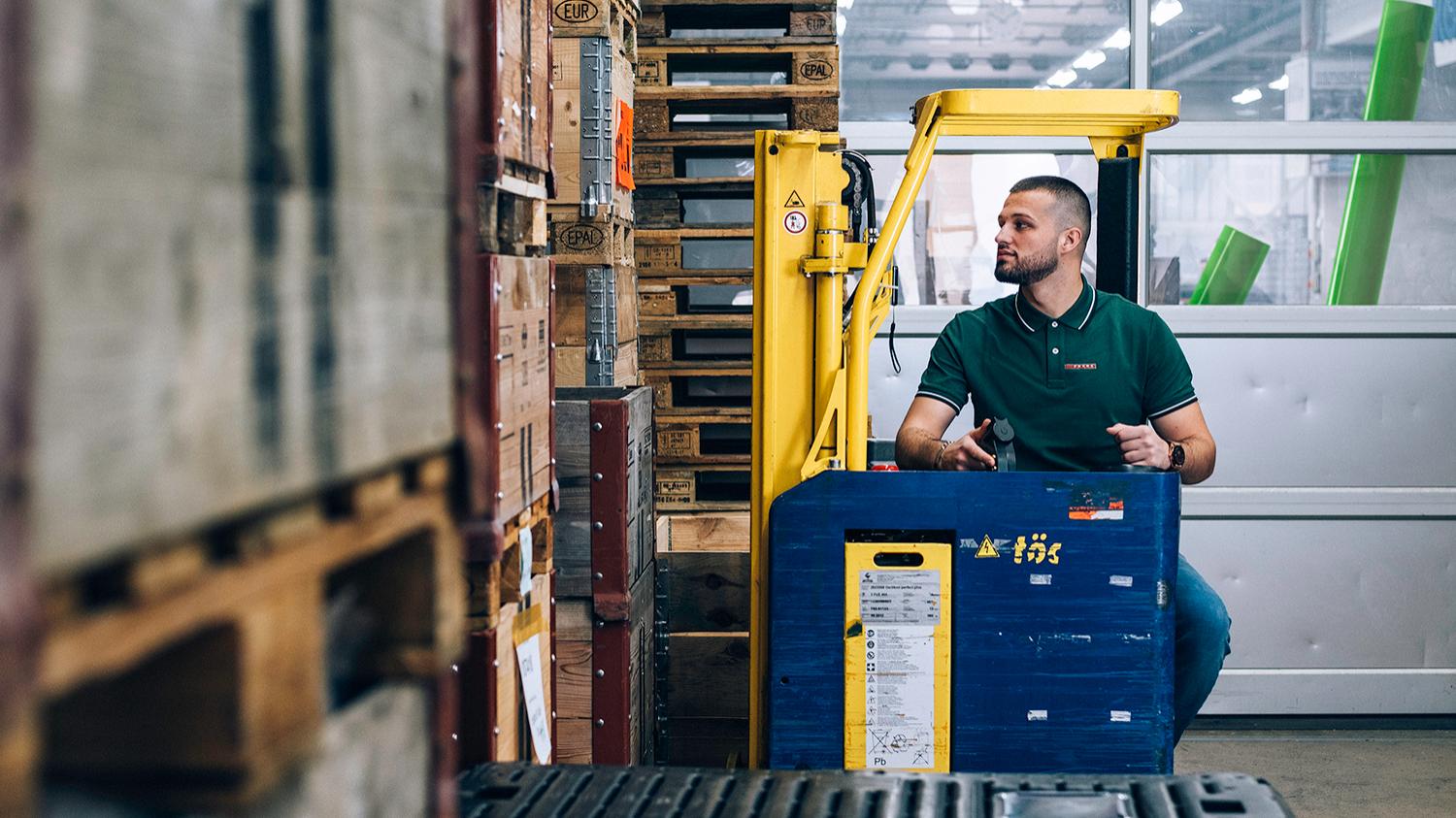 Logistics specialist