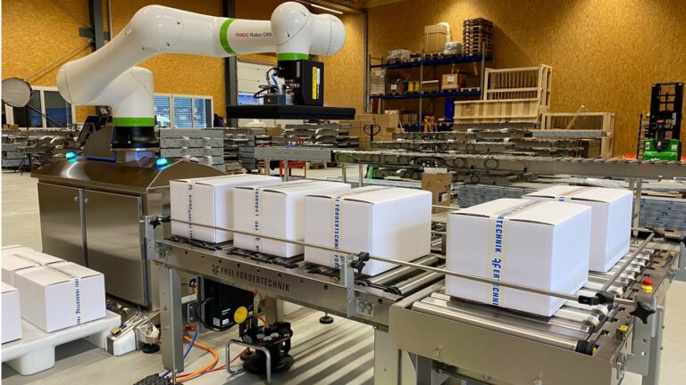 La MobPal30 est une solution de palettisation mobile révolutionnaire qui peut être utilisée avec 2 ou 4 palettes. Elle convainc par sa flexibilité et sa capacité d’adaptation.