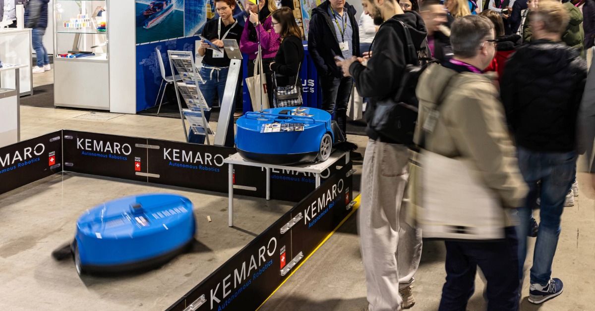 Smarte Logistiksysteme und automatisierte Lagertechnik verbessern die Effizienz in der modernen Intralogistik.