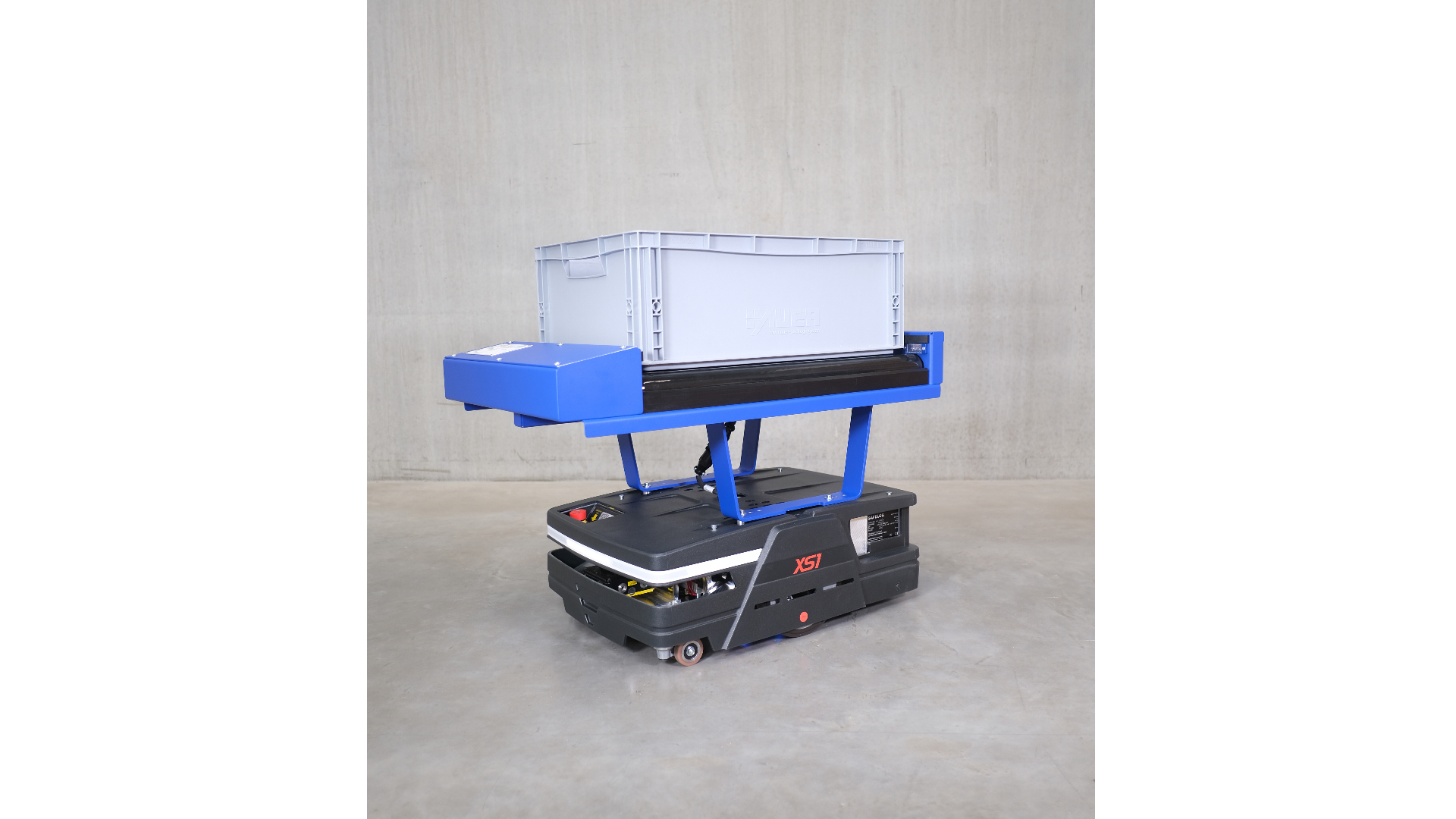 Le robot mobile XS1 accélère le déstockage dans les entrepôts automatisés