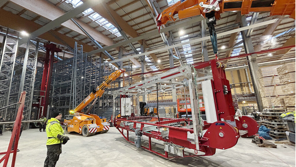 Groundbreaking in-house warehouse for the timber industry