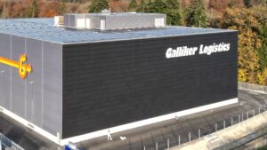 L’énergie solaire sous un nouvel angle – notre façade photovoltaïque à Aclens