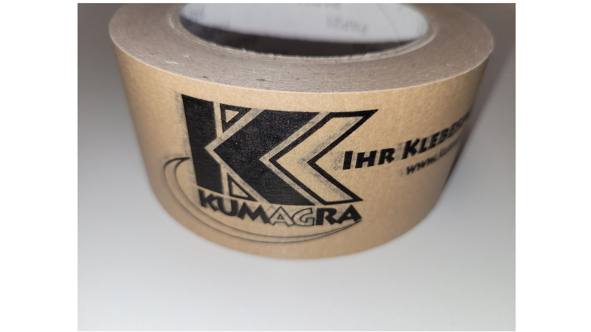 Le ruban adhésif durable comme support publicitaire