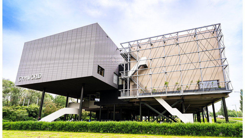 Aantrekkelijk Gymworld Zoetermeer kiest voor aantrekkelijk Centrale Noodverlichting