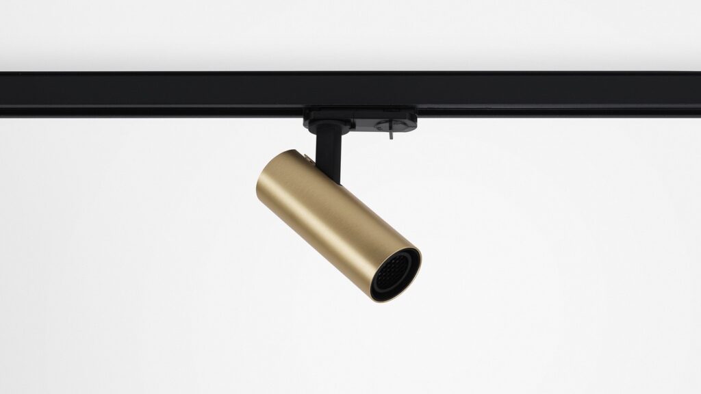 INTERNOVA – Elegante