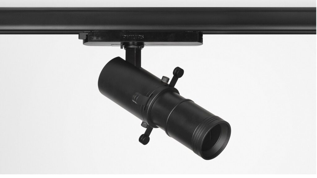 INTERNOVA – Luminarte