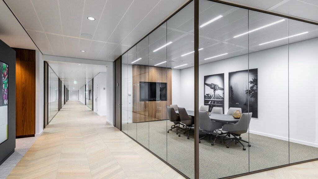 39 G3 – bandrasterarmatuur